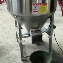 牛羊牧草饲料搅拌机
