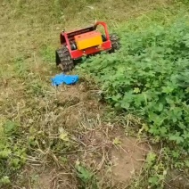 遥控割草机全自动智能履带式除草机果园河堤开荒