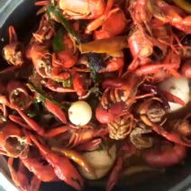 小龙虾，中虾，美味佳肴