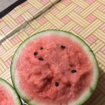 代收西瓜，锦王，甜王，一等好瓜漏六毛代发西瓜