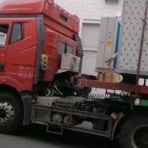 大型移动冷库安装完成，现在已发货