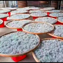 湘西藤茶，清香爽口，健康饮品。