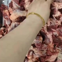 大块牛碎肉
