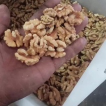 新疆纸皮核桃仁产地直发保质保量可视频看货