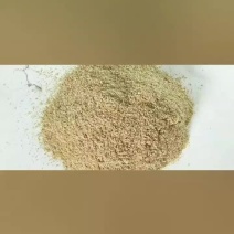 小米糠：蛋白5-6，脂肪5，纤维6‌小米糠是一种饲料原料