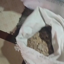 优质花生饼，选用优质花生米，只做好吃安全精品的花生饼