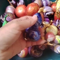 彩色葫芦可以定制颜色。仿大漆