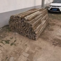 二手葡萄地水泥立柱，2.3米-2.5米大量有货，纯实心内