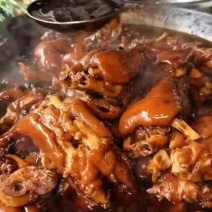 酱卤猪蹄，口味相当好，开袋即食饭店，熟食店，超市，团购