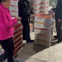 发往兰州5元一斤水蜜桃