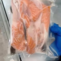 工厂直销，三文鱼边角碎肉，褐色肉，大鱼头鱼骨，