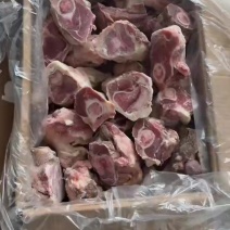 猪后腿骨块