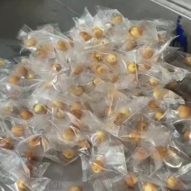 桂圆抱莲子