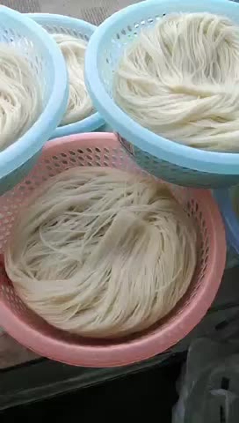 云南米线批发零售量大从优早餐小吃店首选食材
