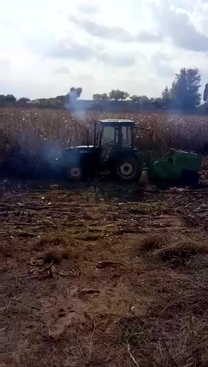 茎秆收集处理机械