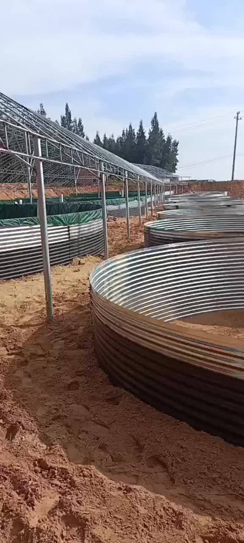 厂家货源！镀锌板养殖圆桶电话定制高密度养殖桶水产