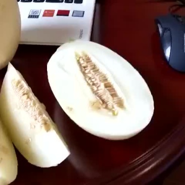阎良脆梨甜瓜
