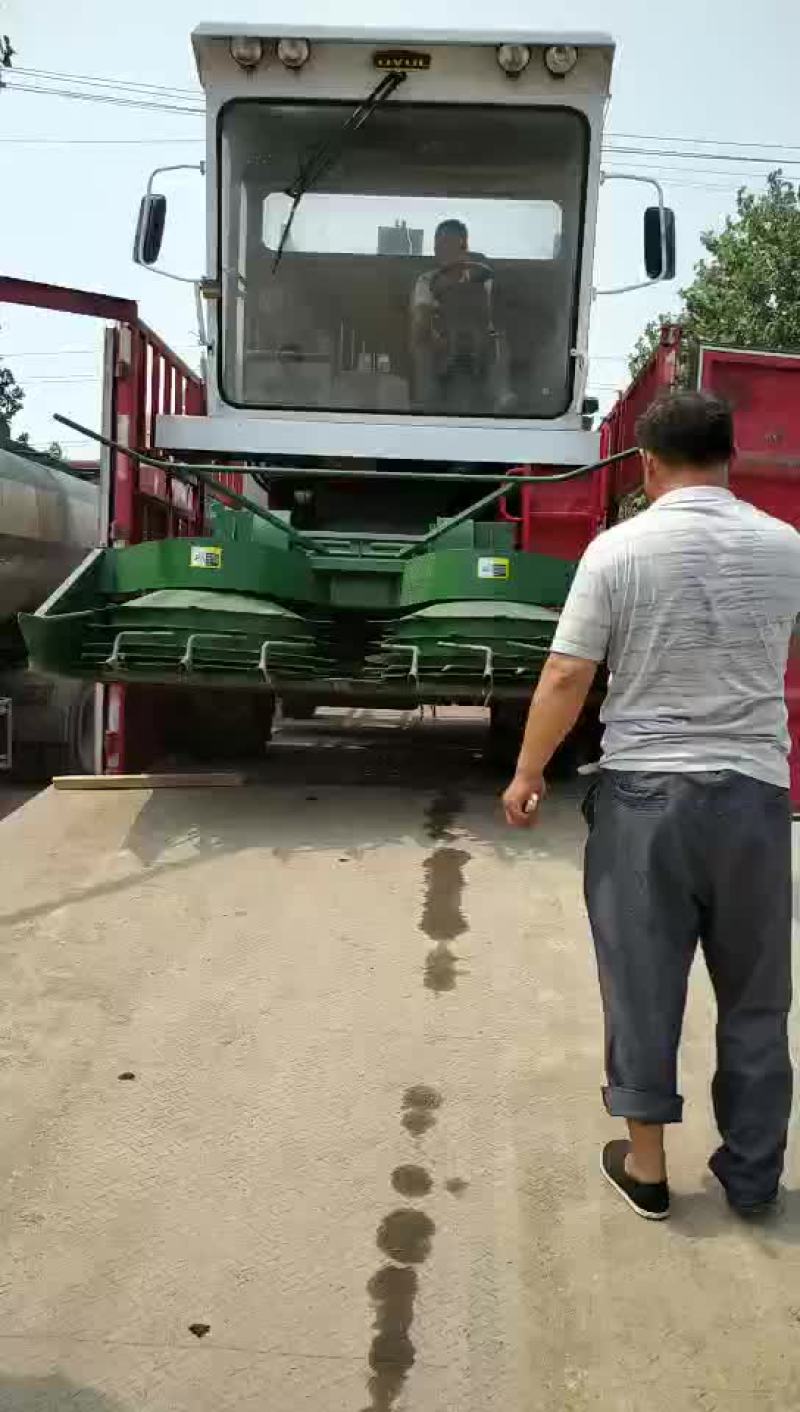 转盘式青储机