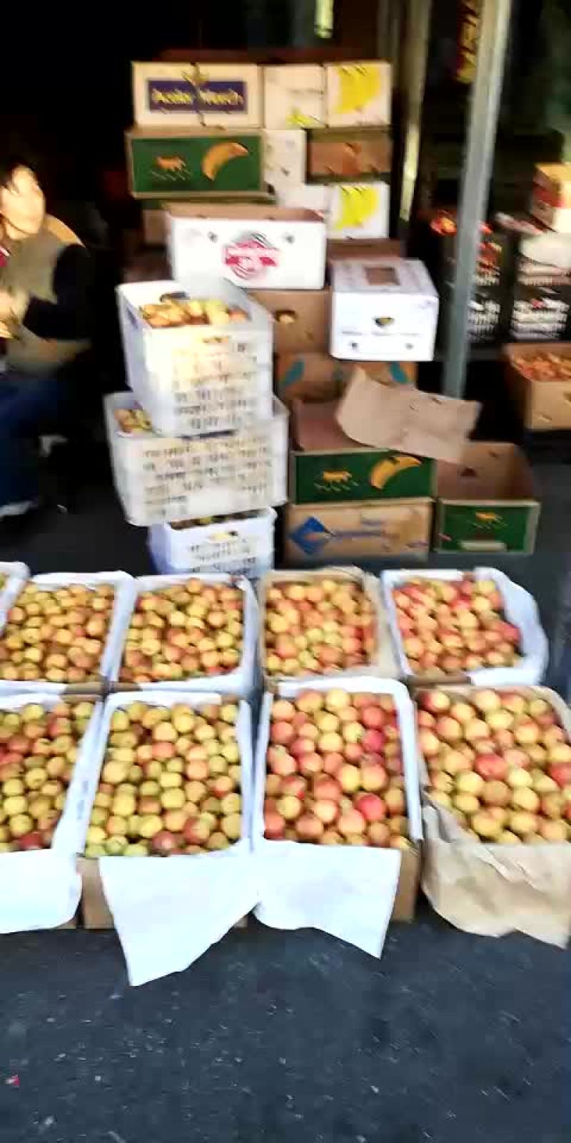 看看这梨卖的相当给力了