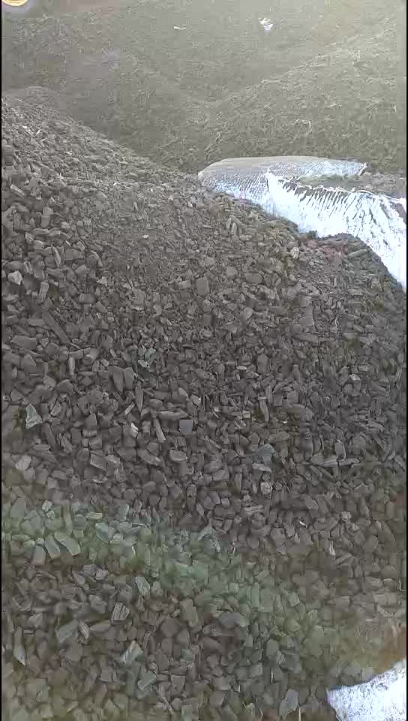 炭渣颗粒碎炭木炭