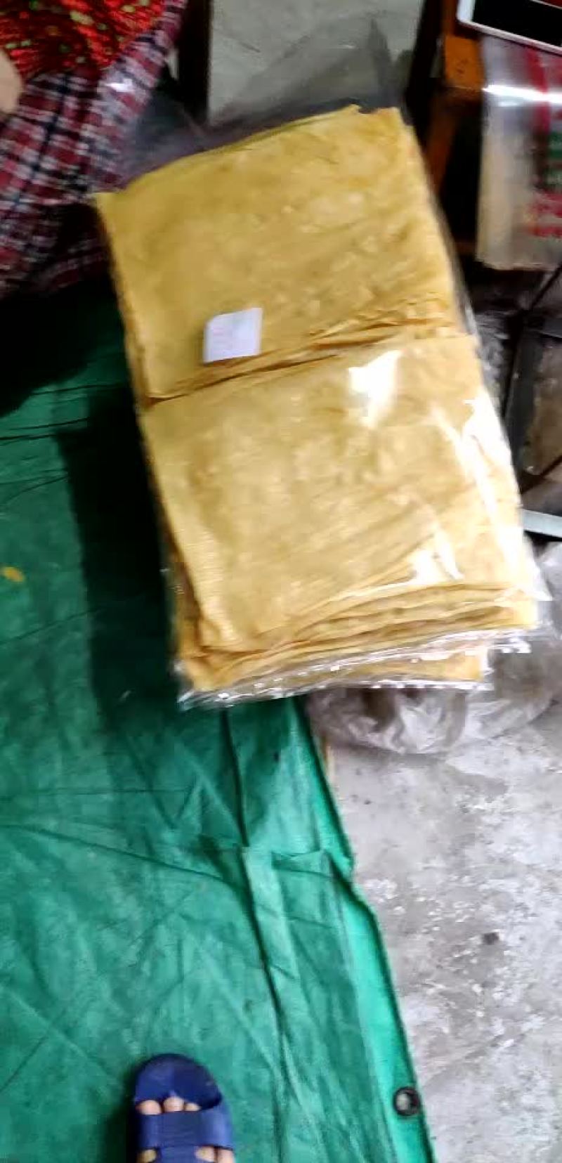 三边腐竹。扁竹