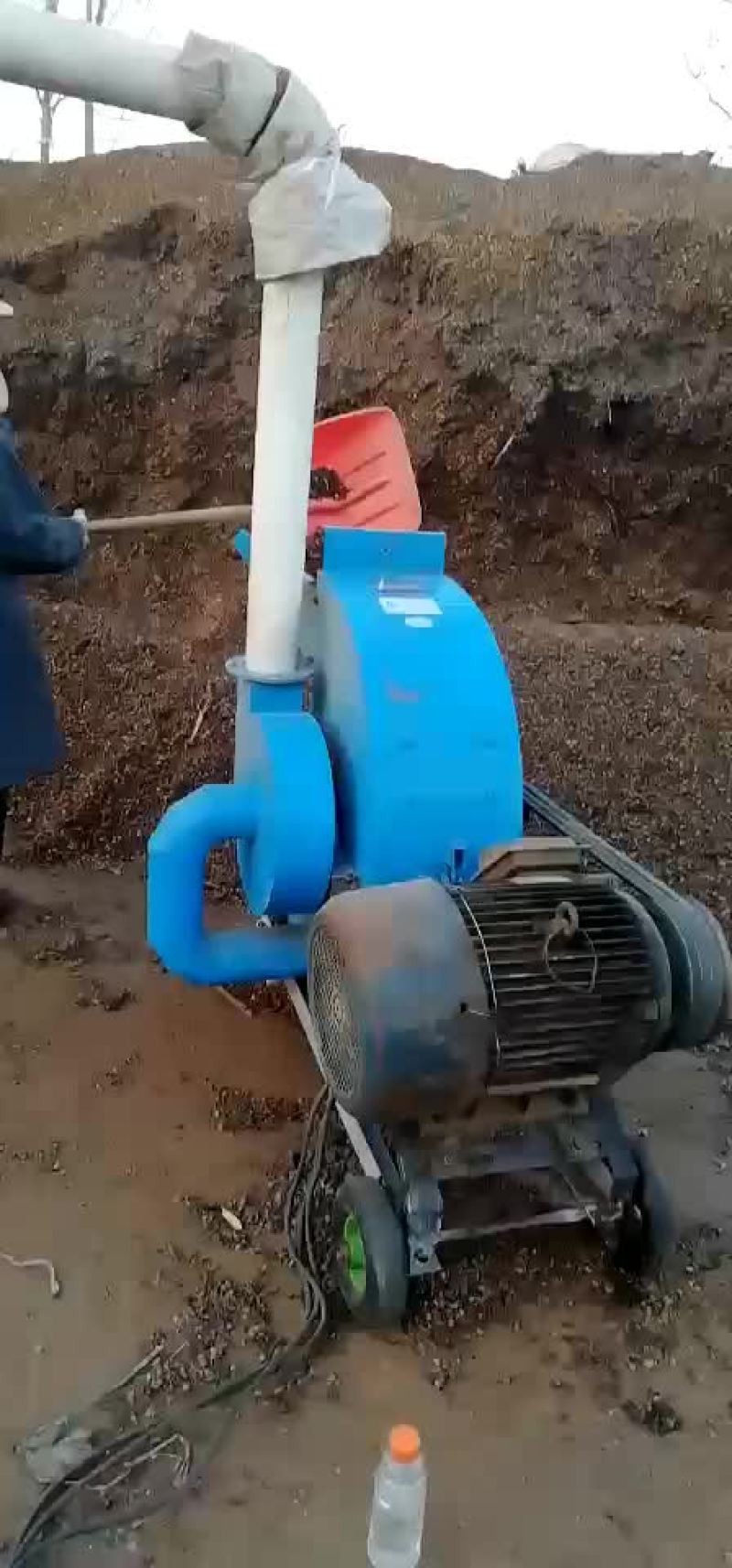 厂家直销农作物家畜粉碎机