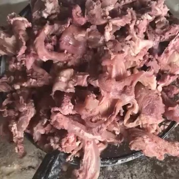源头厂家筋头巴脑，熟肉筋，好吃不贵