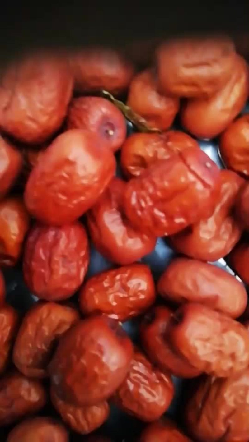 干枣朝阳特产口感好，树熟质量好欢迎选购
