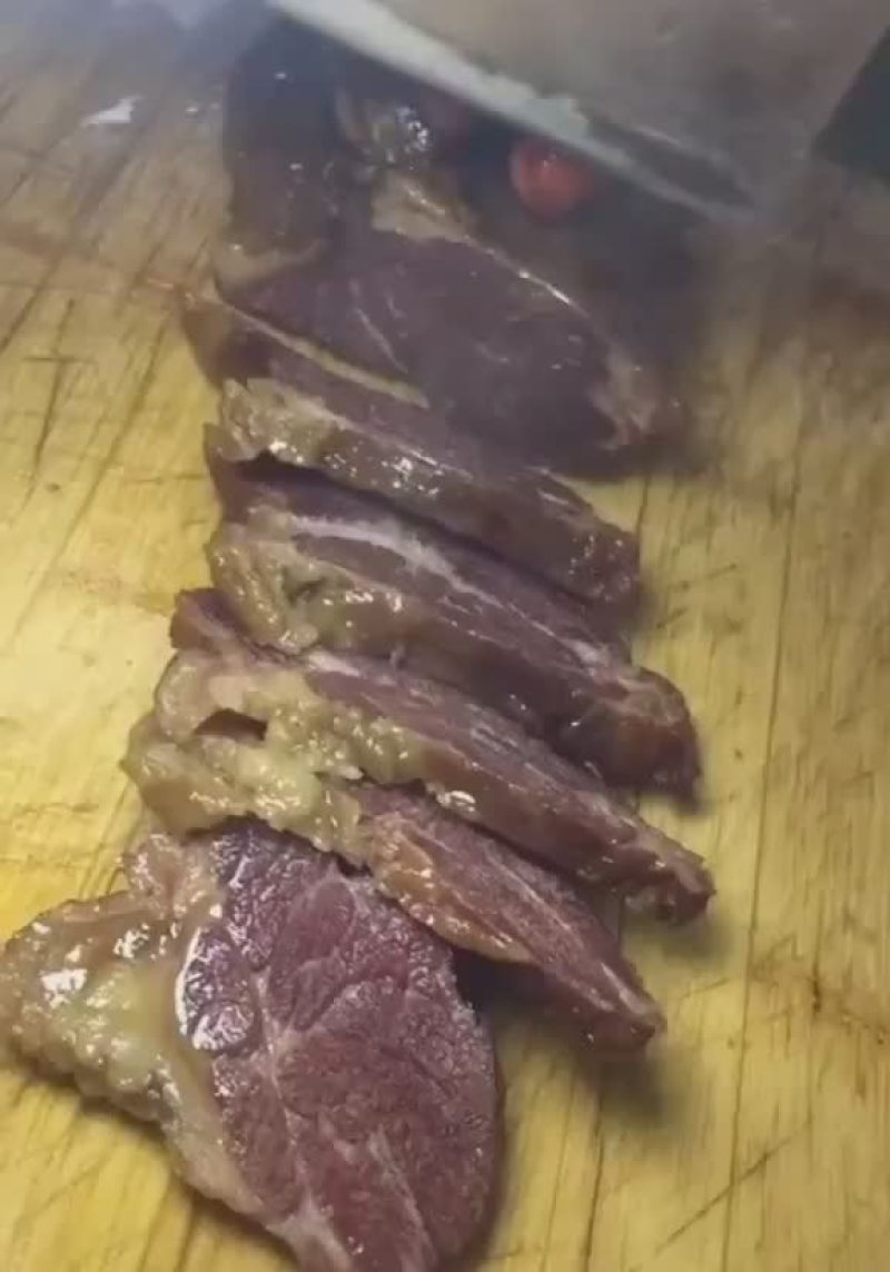 伊犁熏马肉