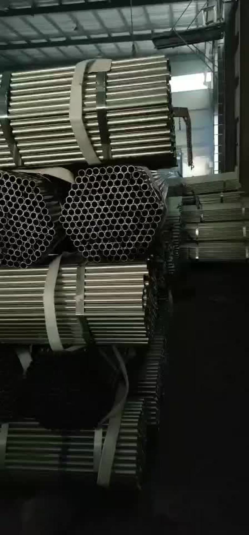 专业生产大棚钢管大棚配件热镀锌椭圆大棚骨架养殖棚