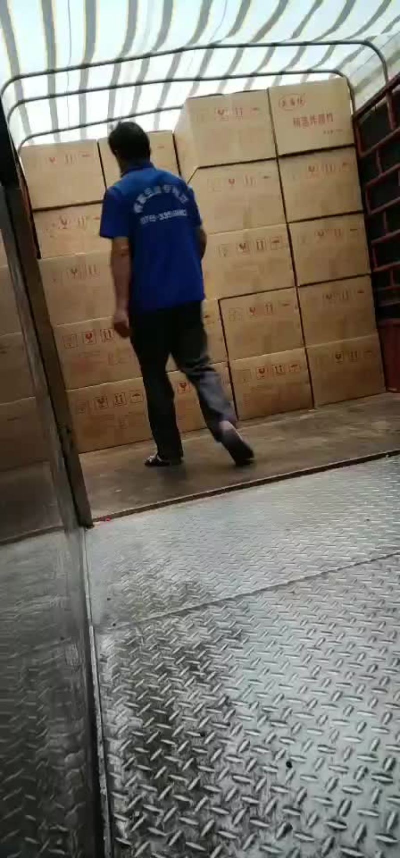火锅必备炸腐竹质优价廉。