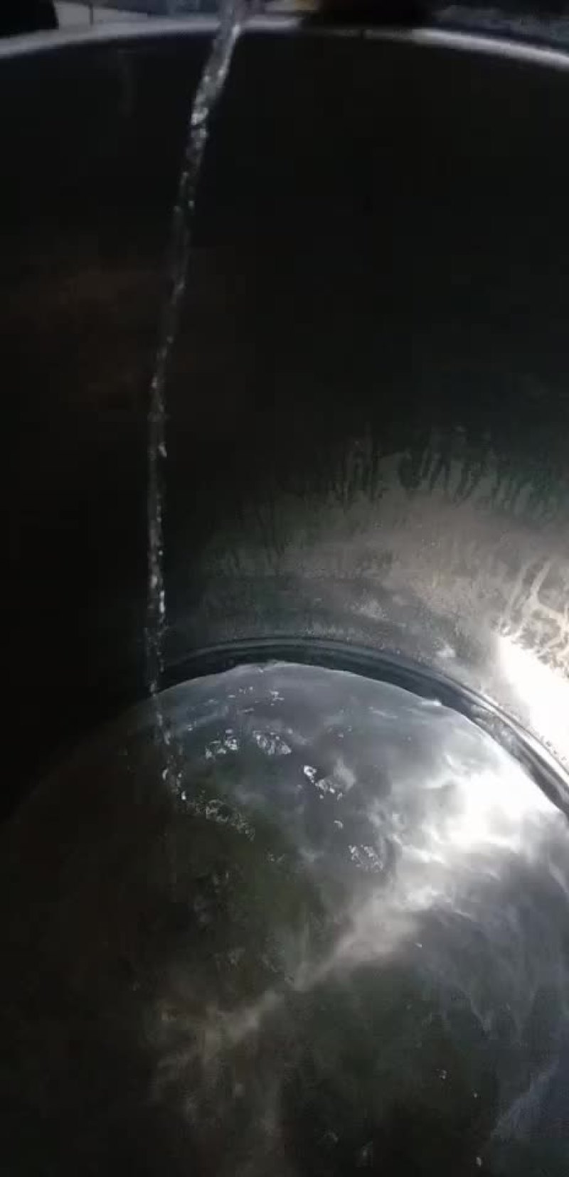 纯粮酒纯粮酿造无任何添加剂和食用酒精！