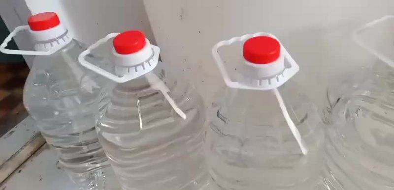 纯粮酒纯粮酿造无任何添加剂和食用酒精！