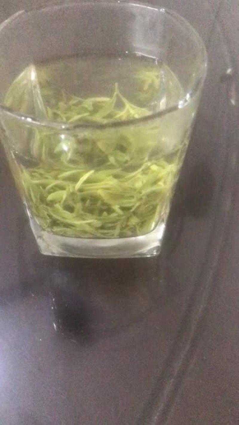 东山碧螺春一牙一叶