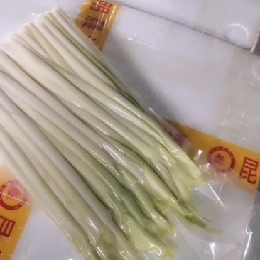微山湖蒲菜加工，真空包装