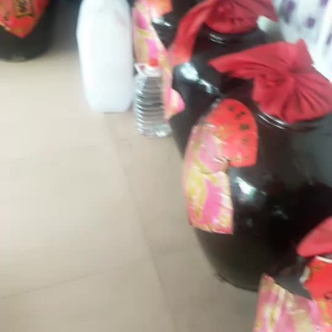 南大大满罐酒坊