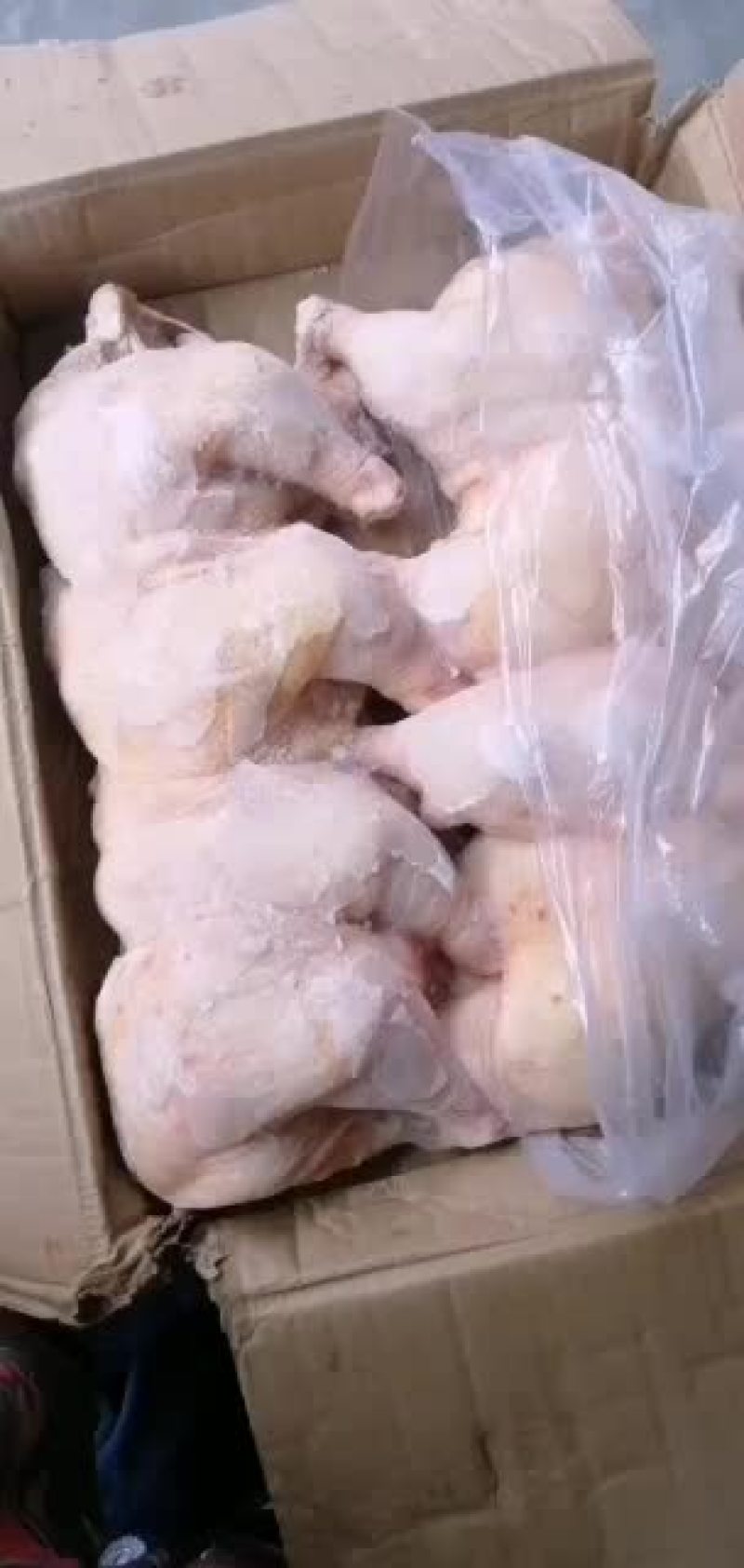鸡边腿郑州万邦物流园冻品区