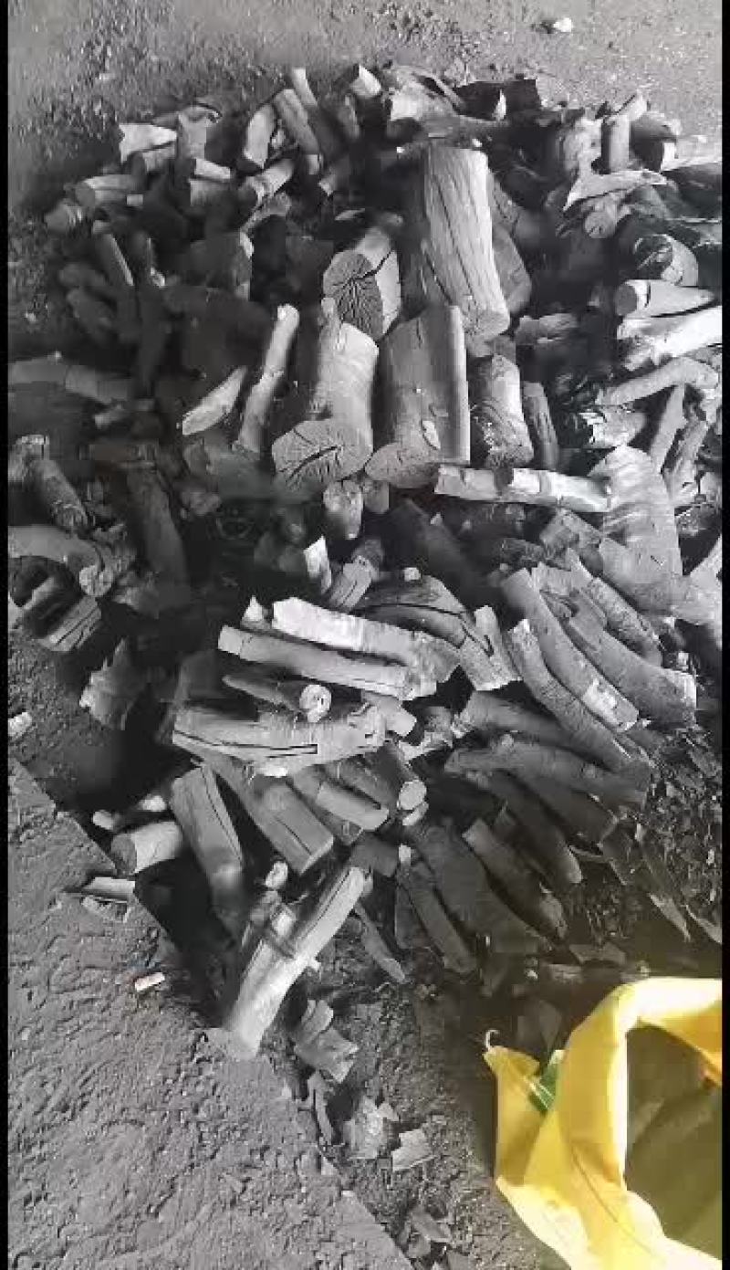 木炭，果木炭，白木炭，高温木炭，烧烤专用木炭，取暖专用木