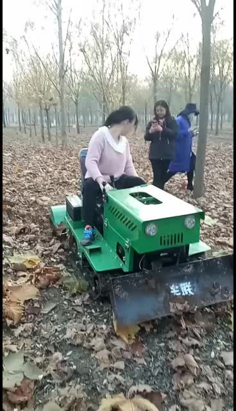 履带乘坐式柴油16马力推土机，大棚耕整旋地机，自走式