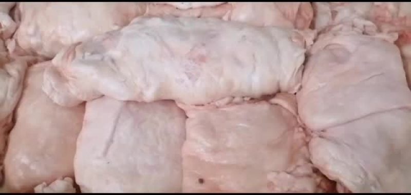 新鲜板油，每天从市场上收回来的，货源充足，品质保障，欢迎联系