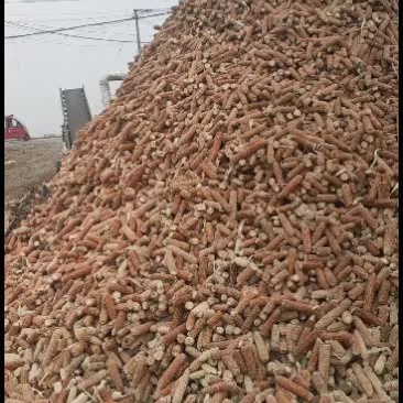 常年出售精品玉米芯颗粒