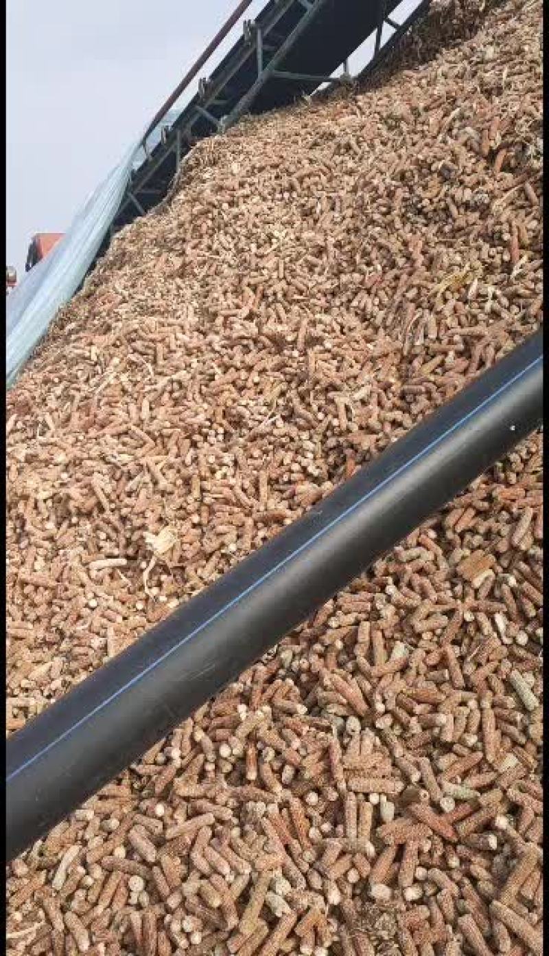 常年出售精品玉米芯。