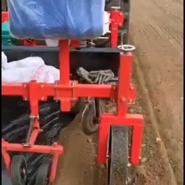 移栽机