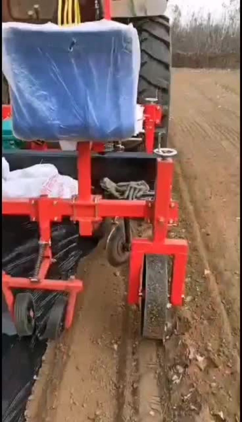 移栽机