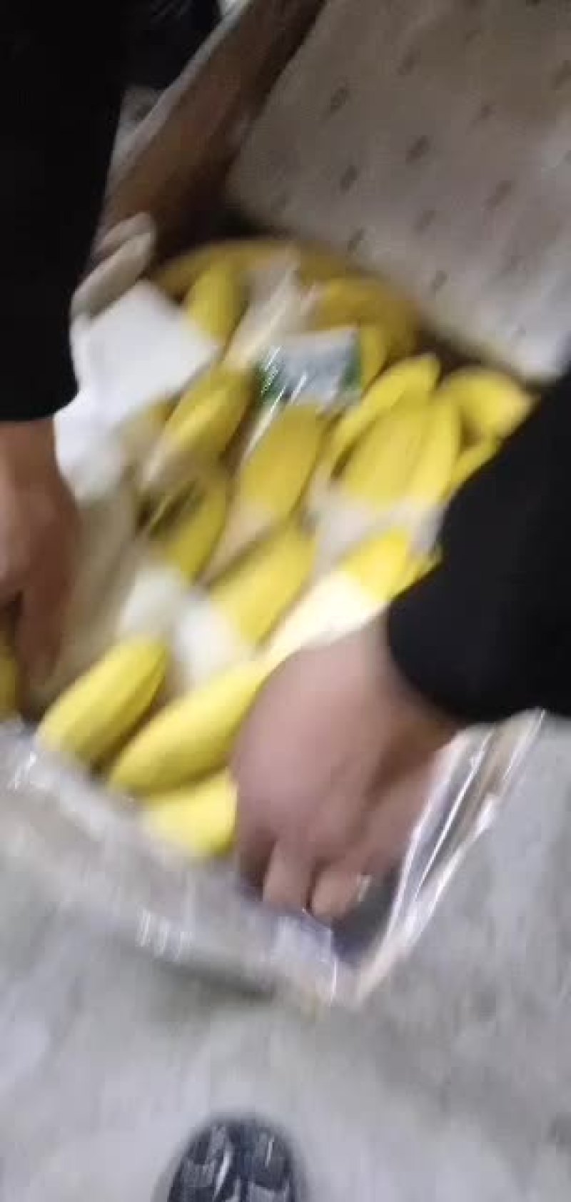 多乐，香蕉，保没有黑心，没有硬心。口感特甜