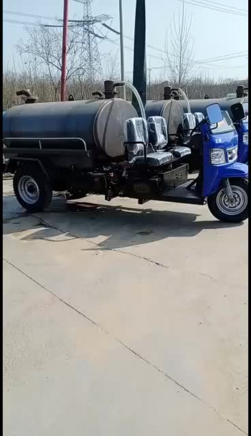 各种环卫车辆雾炮洒水车适用于政府学校小区街道