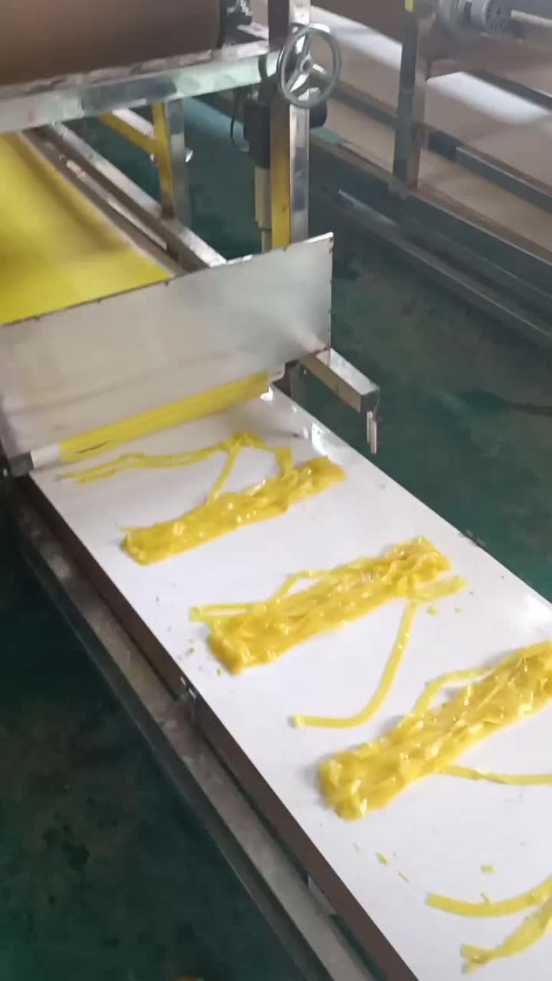方形圆形条形一体的凉皮机