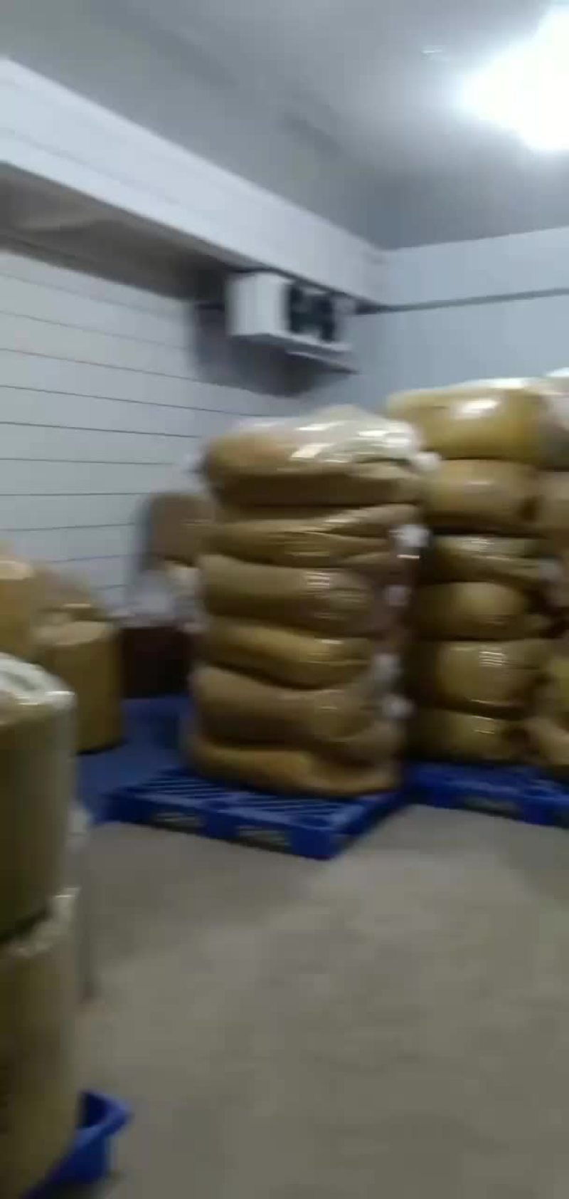 今年刚出来的微博无硫干桂花大量上市，有需要的老板和我联系