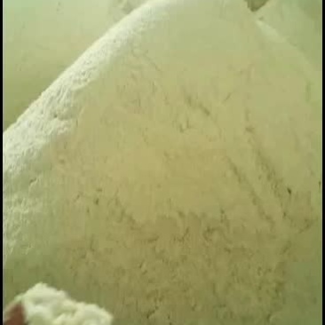 散装豆腐渣，豆渣新鲜，水份干爽，货源充足