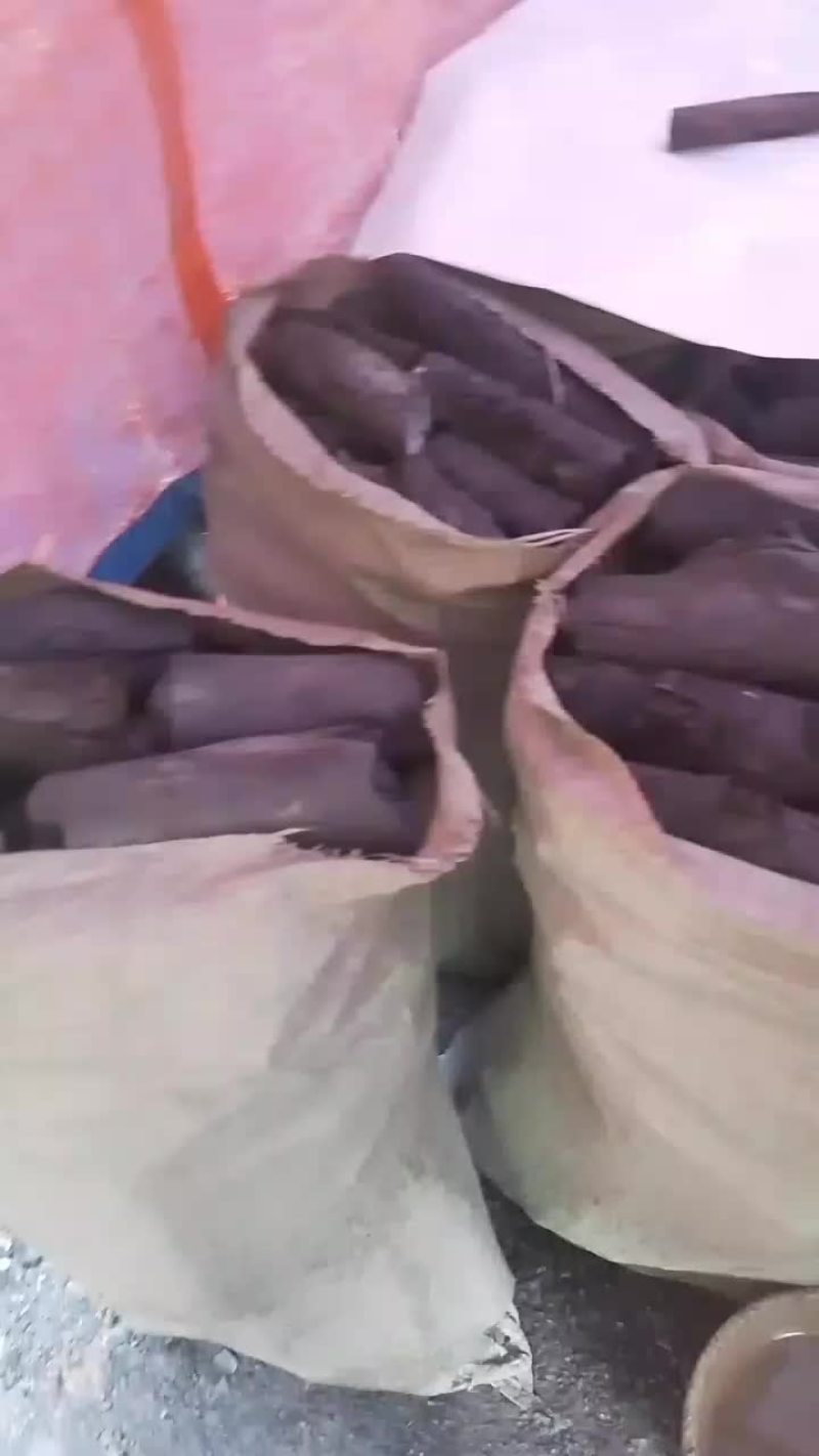 长期供应烤火炭，工业炭等